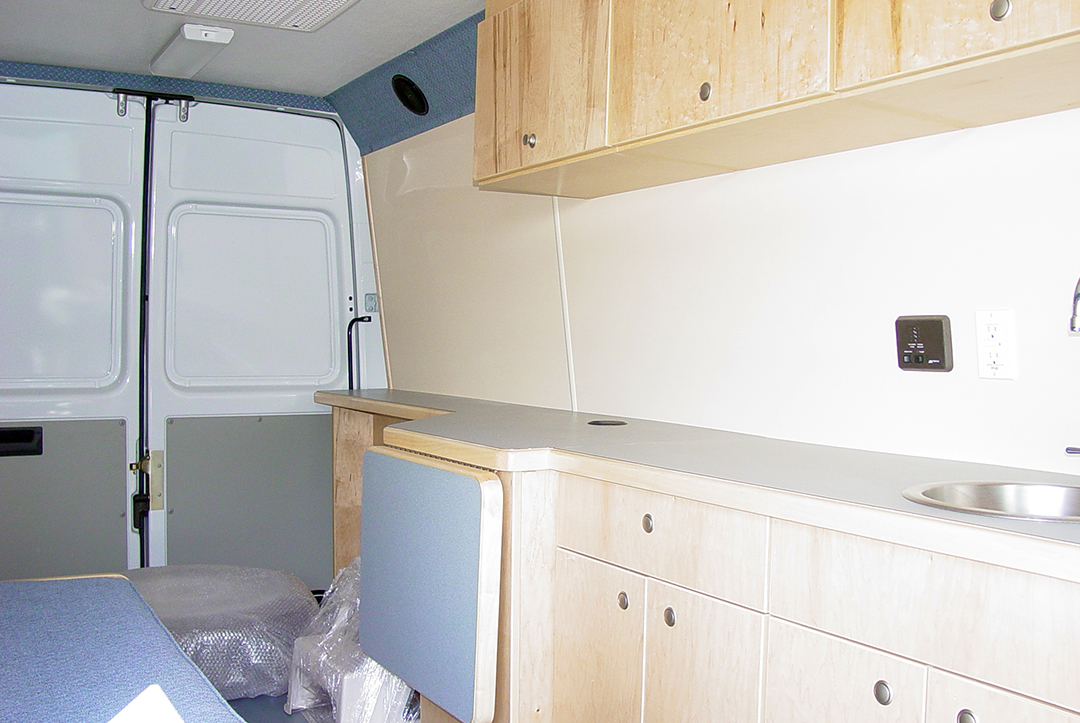 Sprinter_Medical_Interior 2cropped
