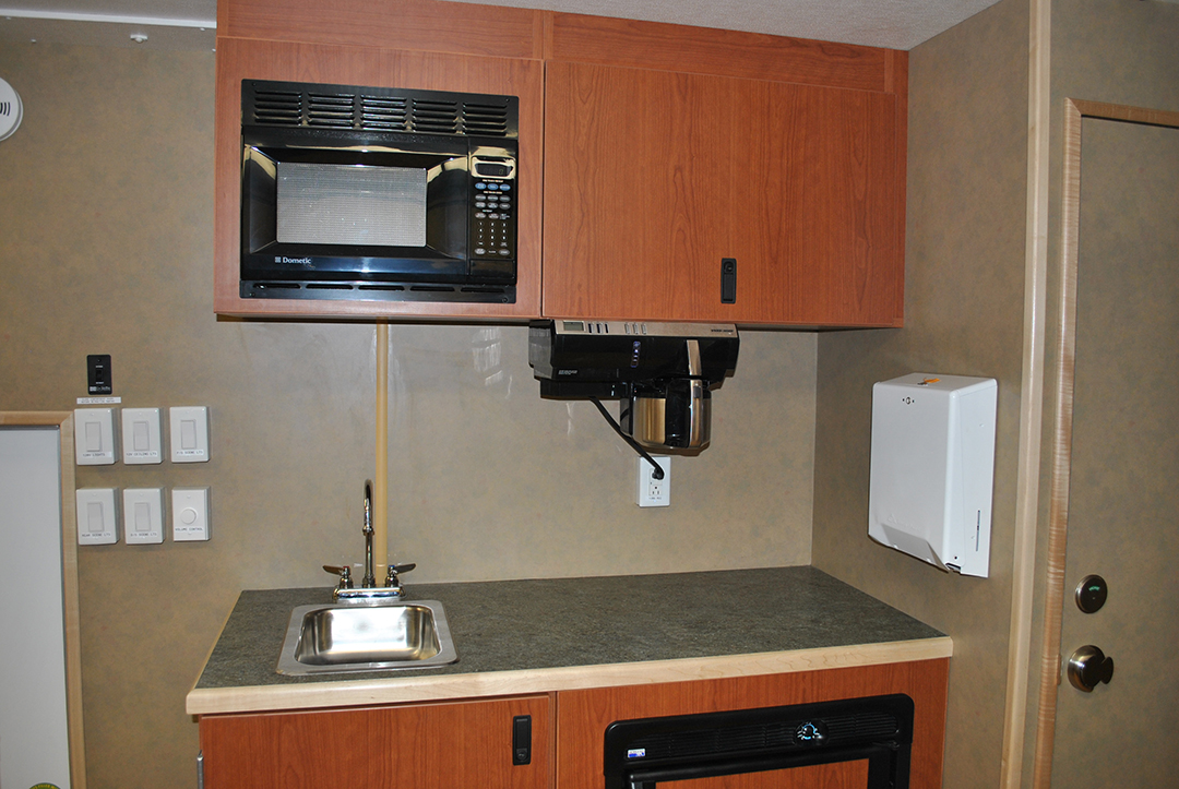 Trailer_Medical_Interior 3cropped