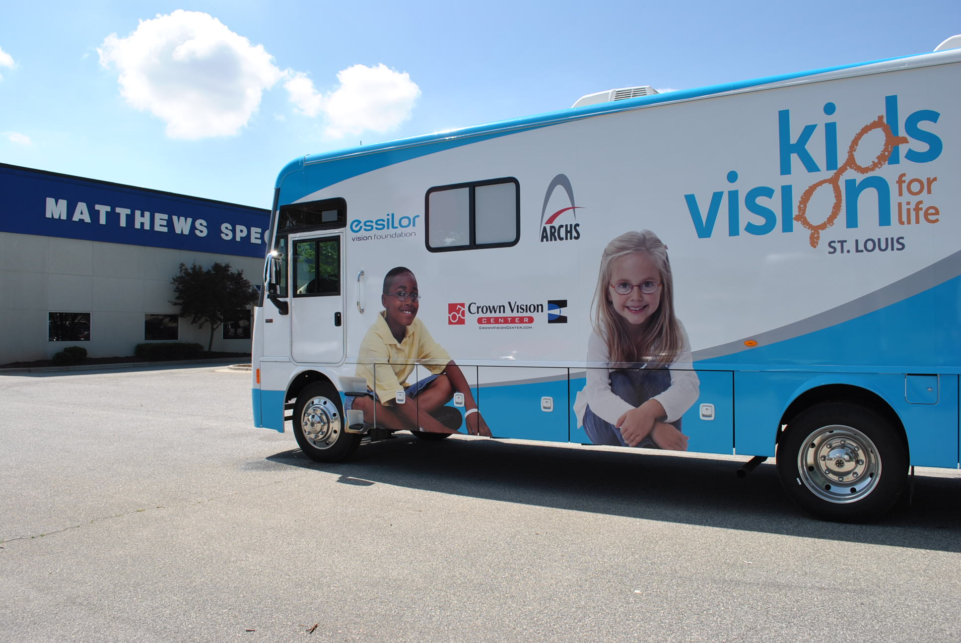 Crown Vision Center Mobile Eye Clinic