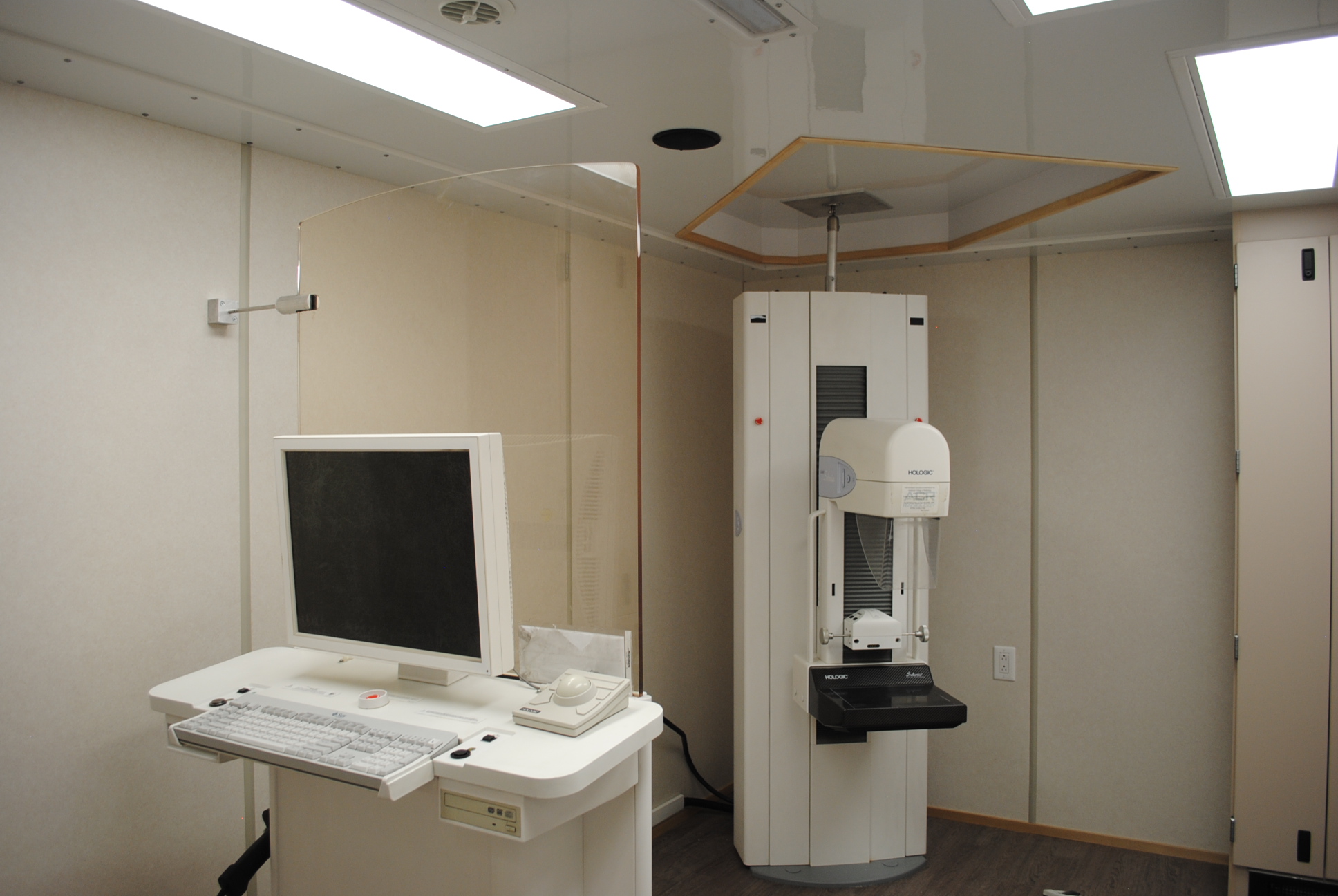 Centra Mammography Unit (116)